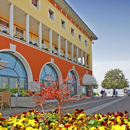 Hotel Vela D'Oro ***S Bardolino Exterior photo