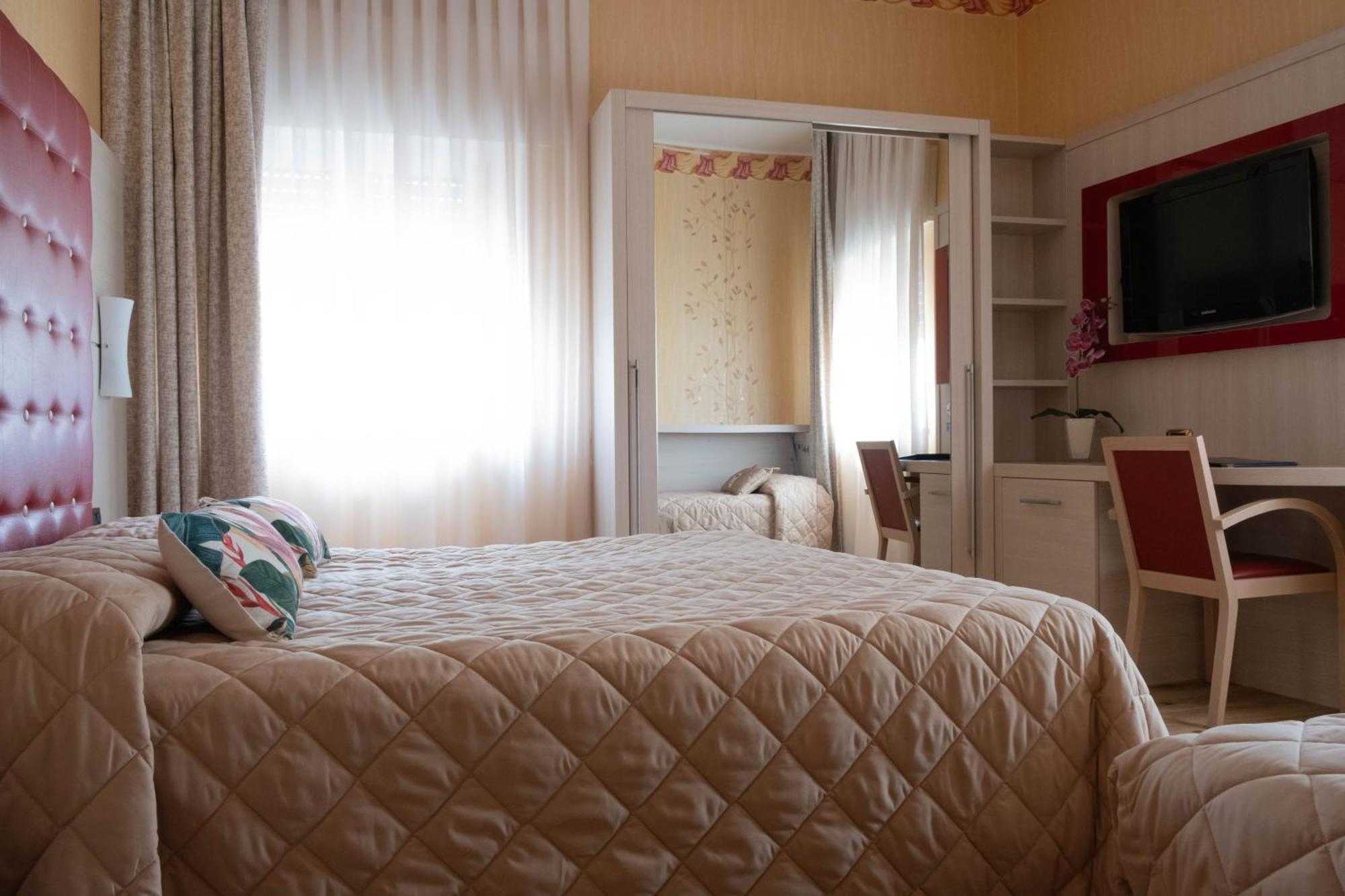 Hotel Vela D'Oro ***S Bardolino Exterior photo