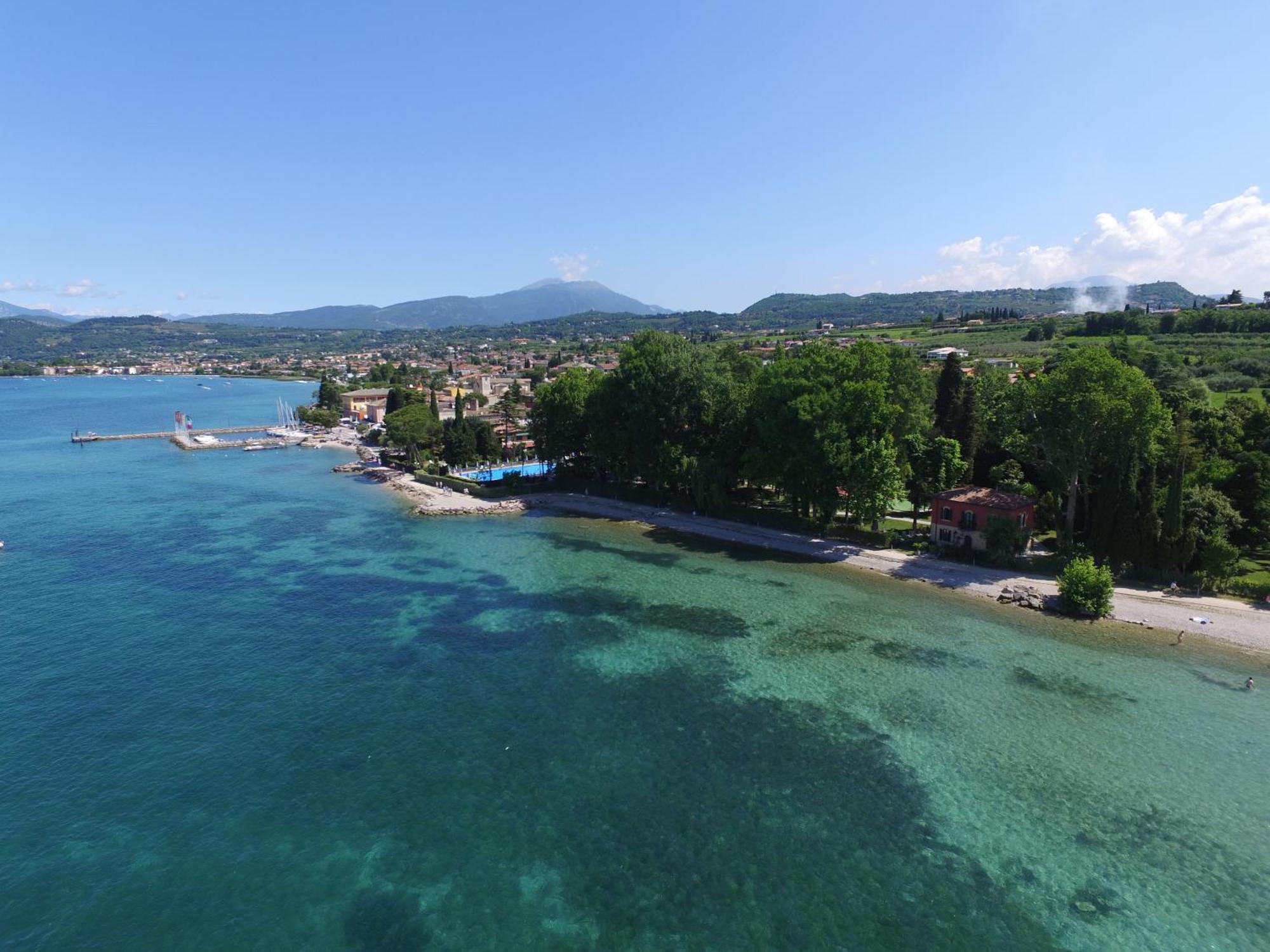 Hotel Vela D'Oro ***S Bardolino Exterior photo